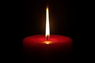 incantesimo d'amore con candela rossa