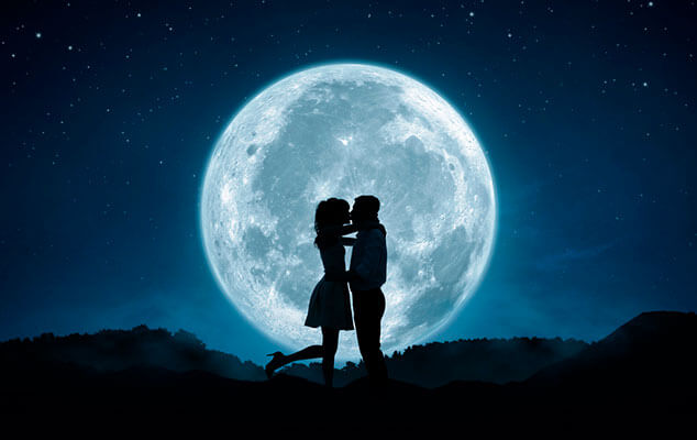 incantesimo d'amore con luna piena